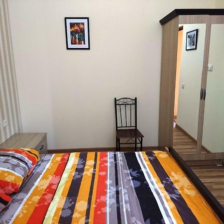 Luxury Apartment In The Centre Of 예레반 외부 사진