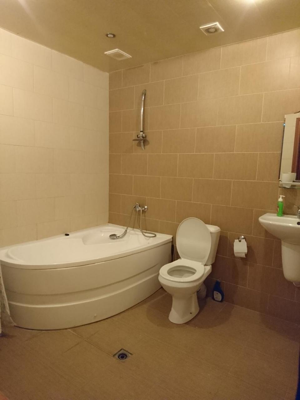Luxury Apartment In The Centre Of 예레반 외부 사진